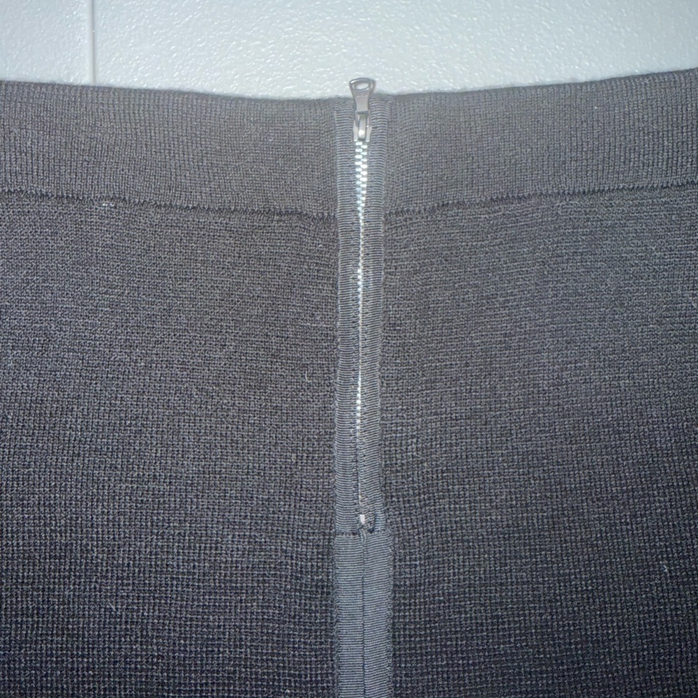 LOFT Black Pencil Skirt - Picture 6 of 6